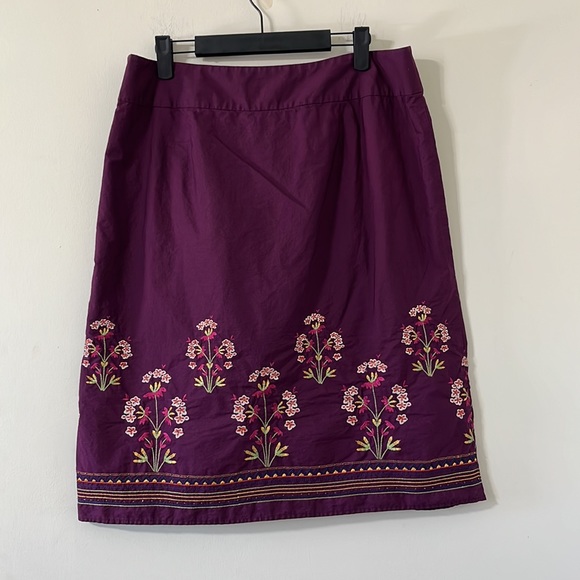 Talbots Purple Beaded Embroidered Pencil Skirt Size 14 - Picture 5 of 7